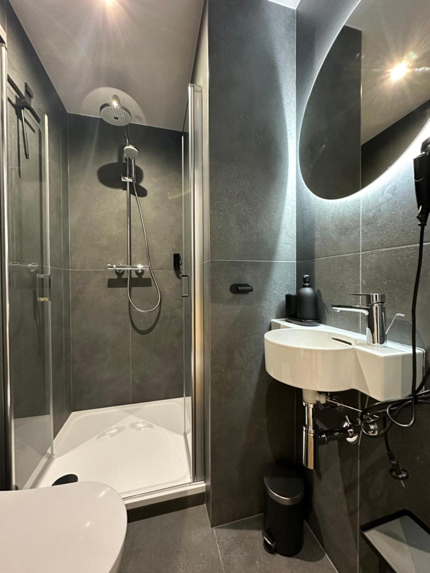 Botanique Rooms With Sauna By Homester Brno Room photo